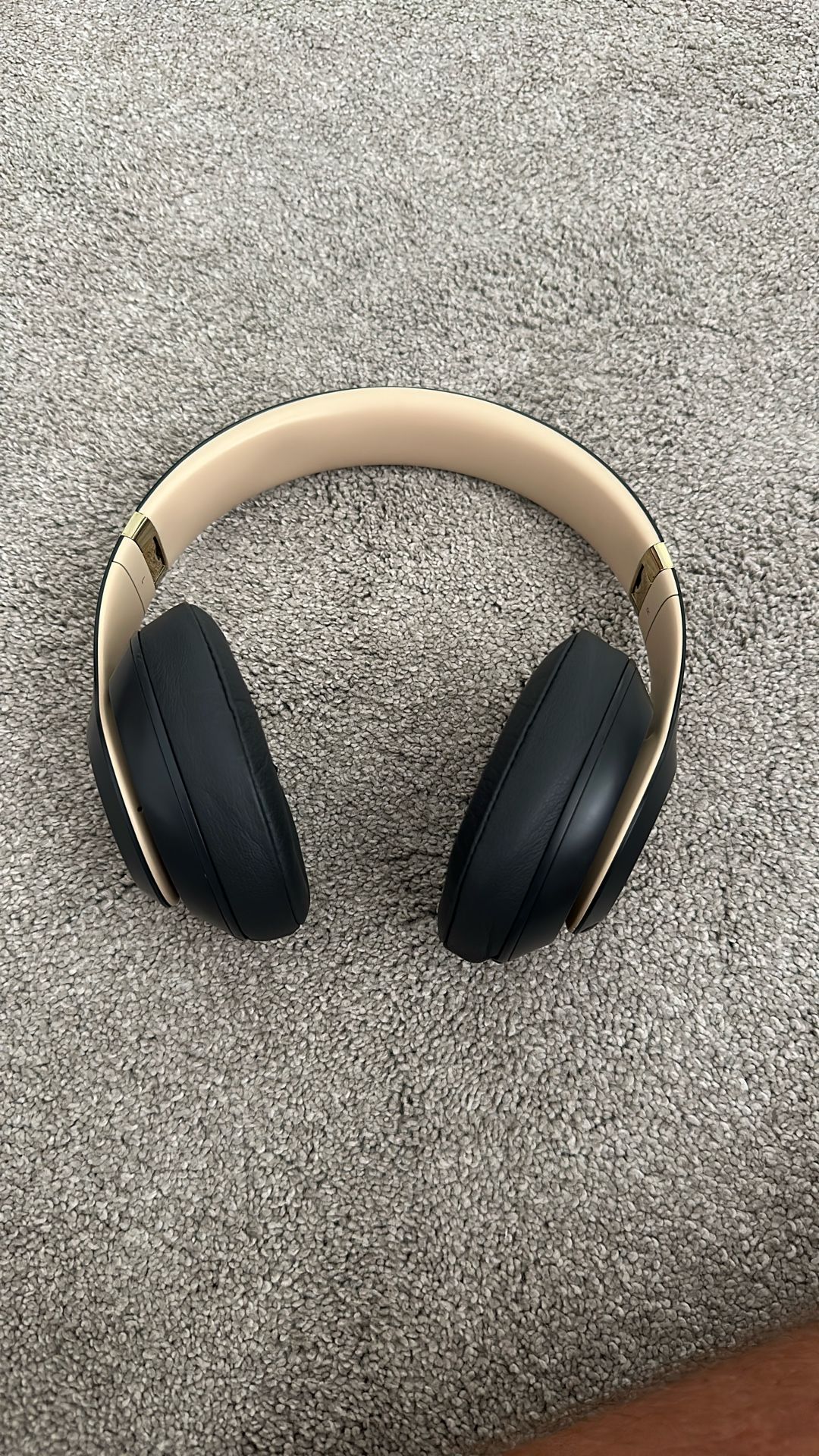 Studio 3 Beats