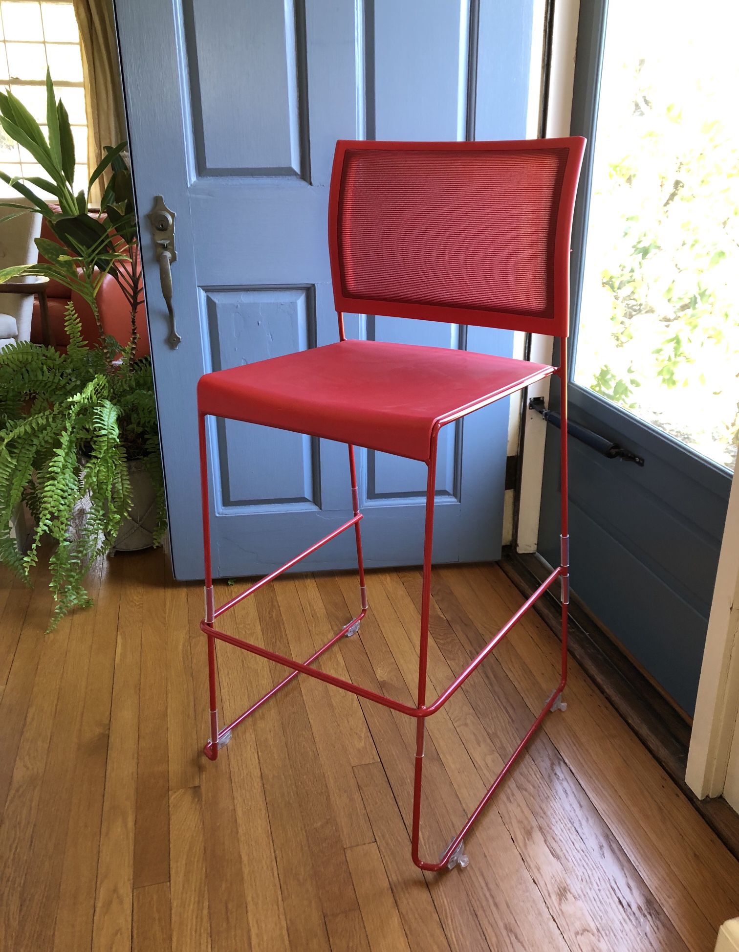 Modern Bistro Height Chair (New)