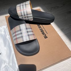 Burberry Slides 