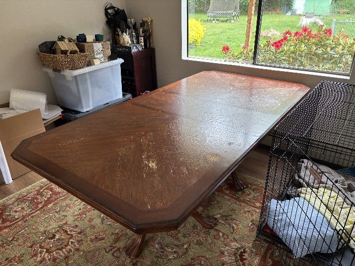 Dining room table and six chairs, 72x43.5" plus two 15" inserts