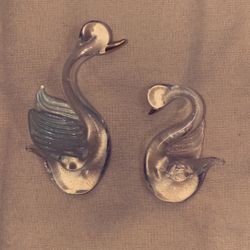 Tiny Glass Swan Figurines 