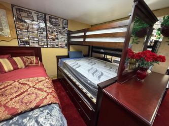 ✨ Bunk Bed with additional pull out Bed✨