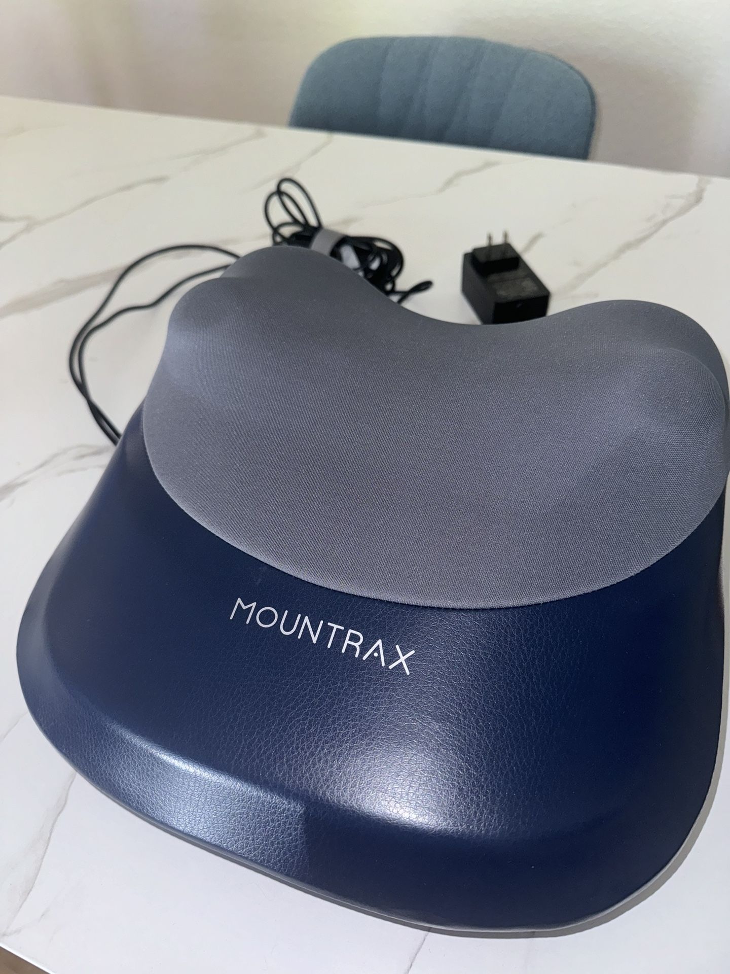 Mountrax Back massager with Heat, used once