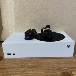 Xbox series s w cables only