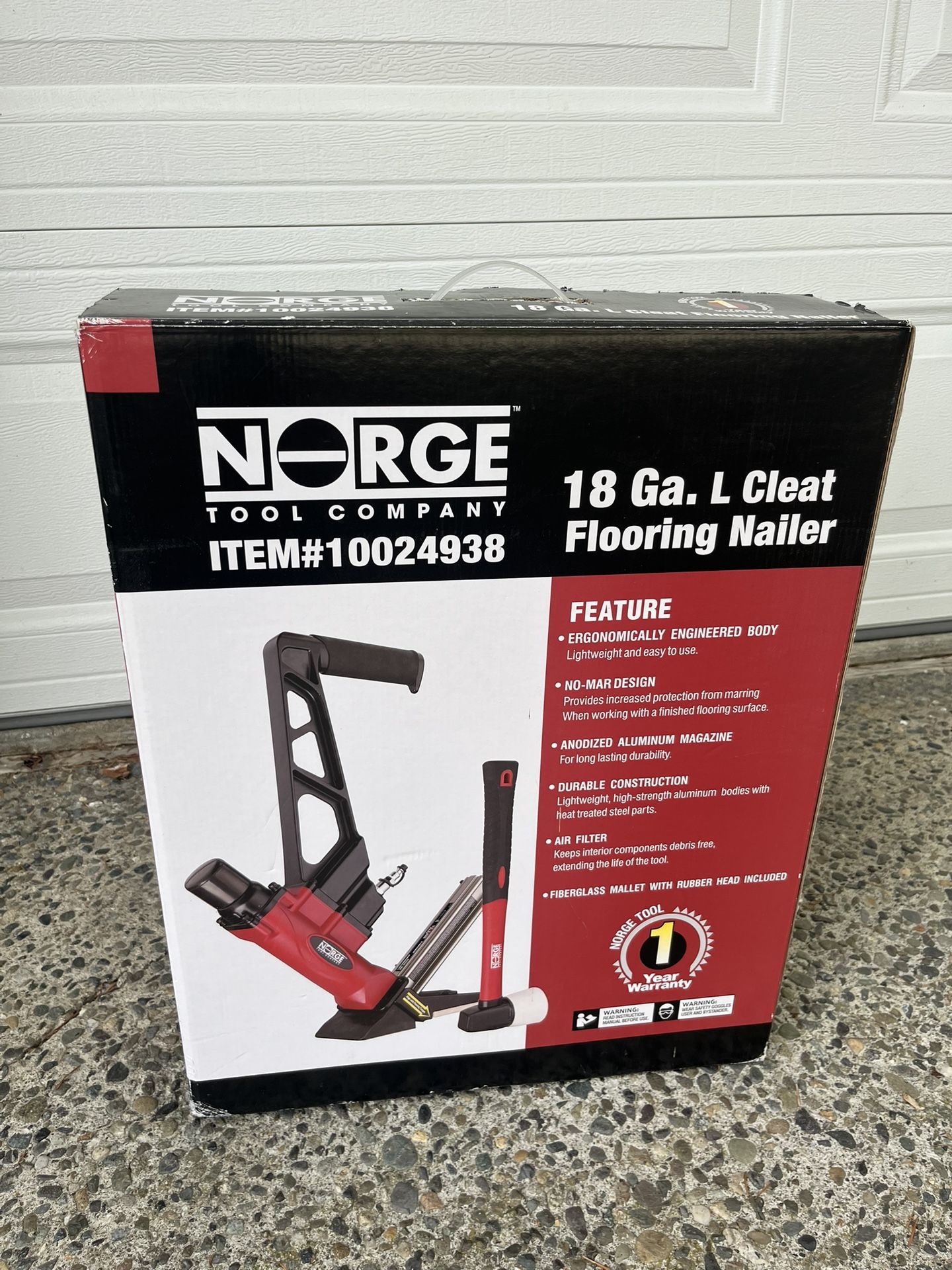 Norge 18 gauge cleat floor nailer