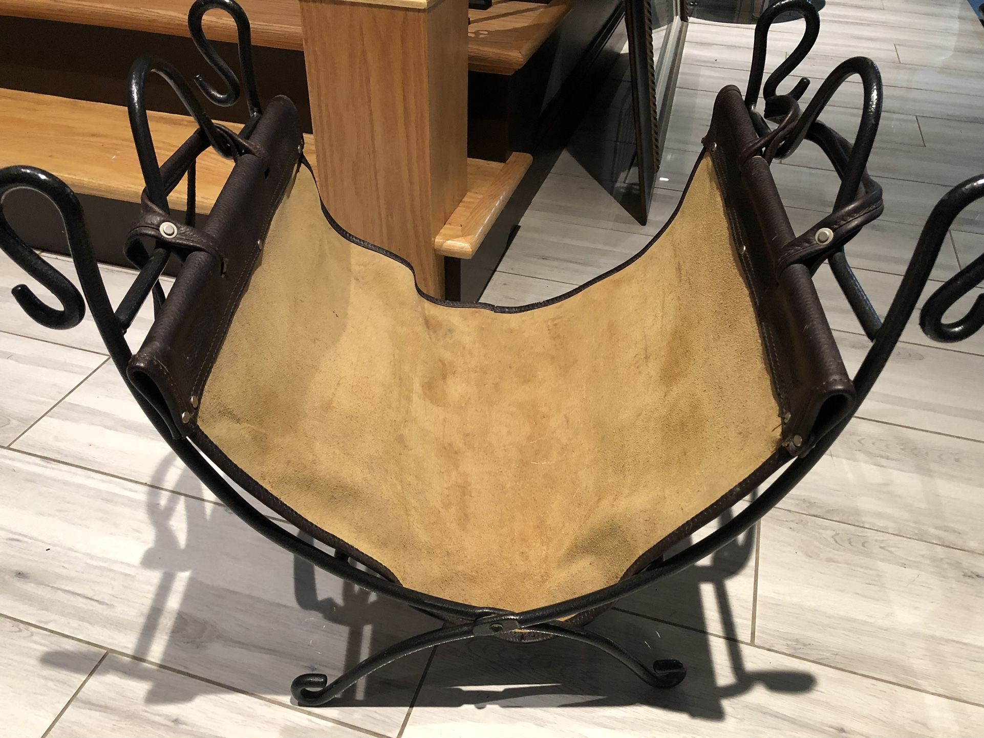 Wood holder