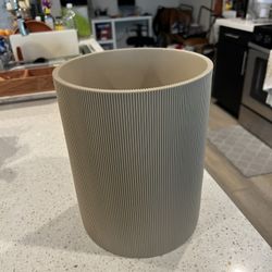 Bathroom Waste Basket / Bin
