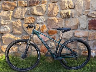 Trek Marlin 7 (Medium)