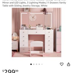 Vanity Desk with Power Outlet, Makeup Vanity with Mirror and LED Lights