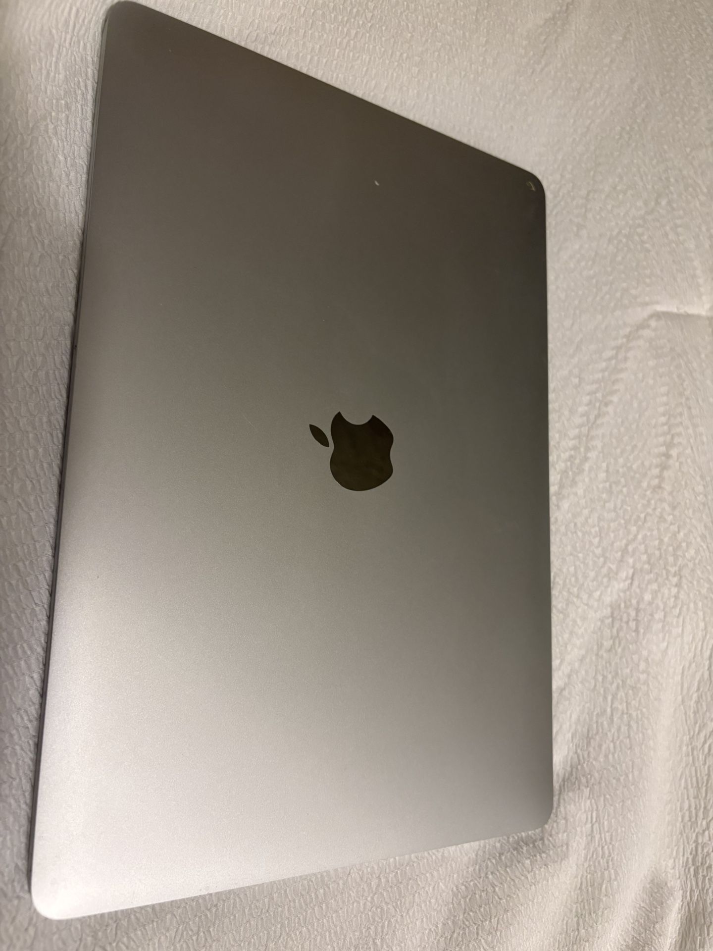 Mac Book