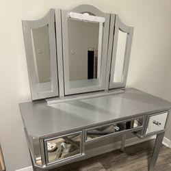 Silver vanity 