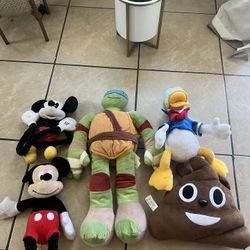 Plushies / Disney / TMNT