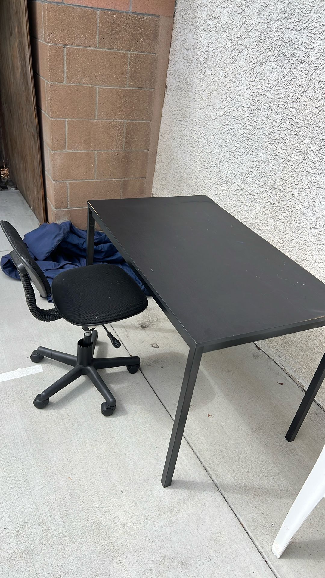 Desk And Chair