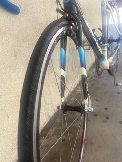 Cannondale road bike (willing to negotiate)