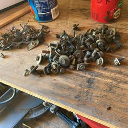 65 Fury Body bolts and molding clips