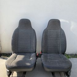 Jeep Cherokee Seats
