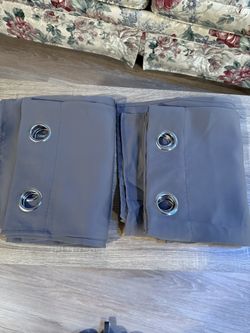 Set Of 2 Curtains 