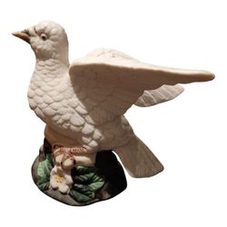 Vintage white Dove Figurine by Price Products NJ