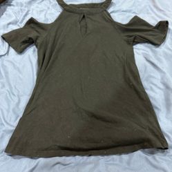 Black Shirt 