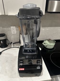 VitaMix Blender