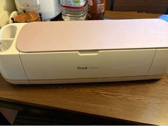 Original Cricut Maker (mats included) Pink