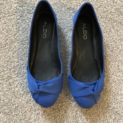 Aldo Blue Flats Size 6 - Hardly Worn