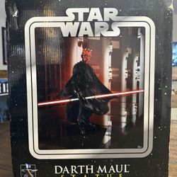 Star Wars  Darth Maul Statue 