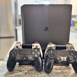 PlayStation 4 Bundle 