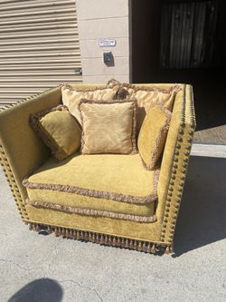 Chair,loveseat Good Condition 