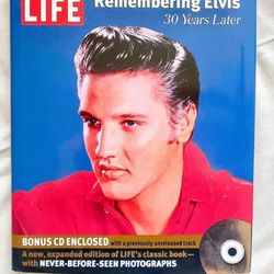 Life Remembering Elvis 30 Years Later Book With Bonus CD RARE