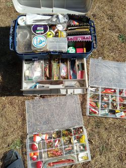 Fishing Tackle For Trout Full Large Tackle Box for Sale in Puyallup, WA -  OfferUp