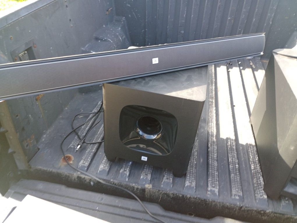 JBL Sb400 Soundbar And Subwoofer Harmon Kardon