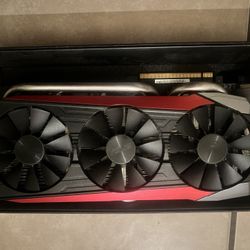 ASUS ROG Strix Radeon R9 390 Gpu 
