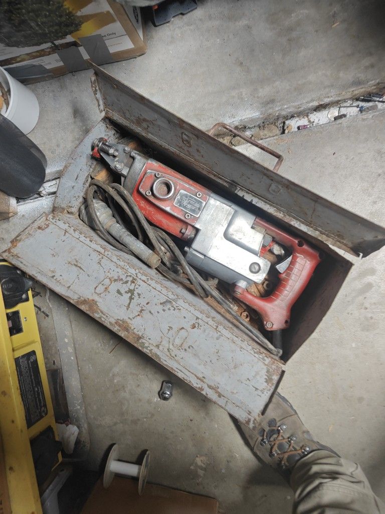 Milwaukee Corded Hammer Drill