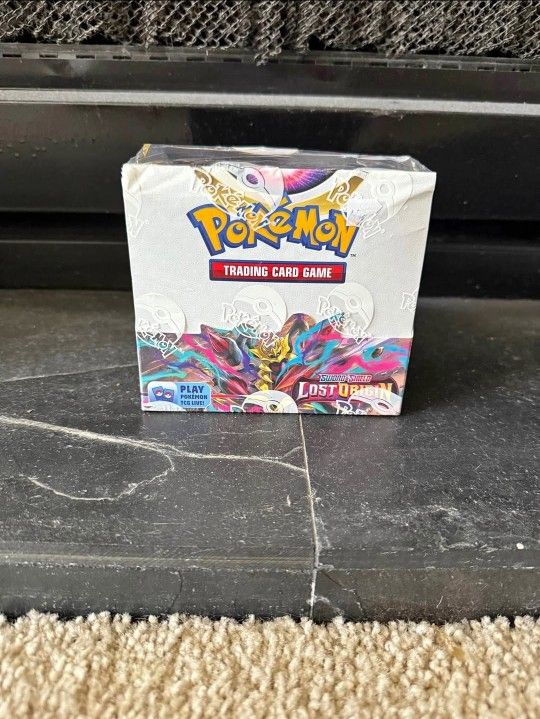 Pokémon Lost Origin Booster Box