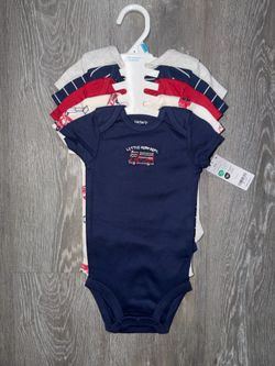 Carters set for boys size 6m