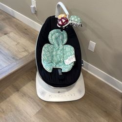 4Moms Multi-Motion Baby Swing with Smart Connectivity - Black