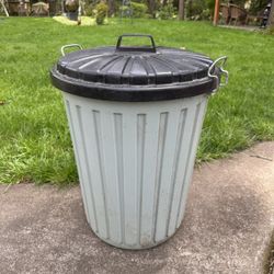 Cute Vintage Outdoor Trashcan