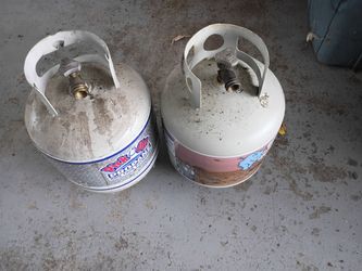 2.  5 gallon propane tanks