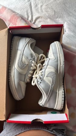 Nike dunk low
