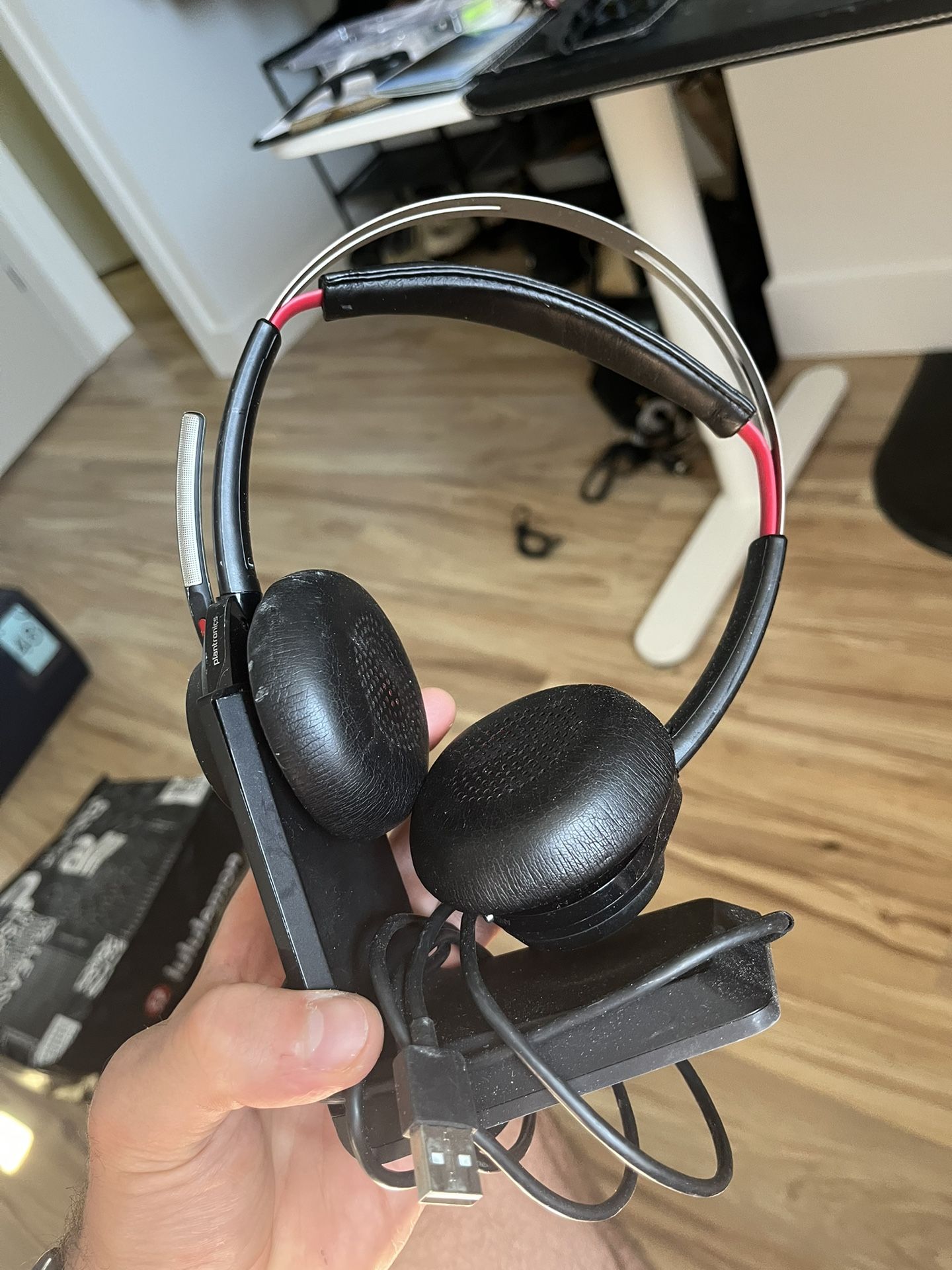 Plantronics Voyager Focus Headset