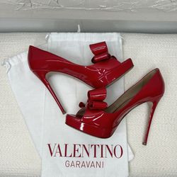 Women’s Valentino Heels 