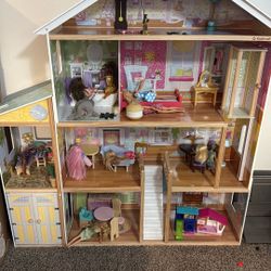 Doll House