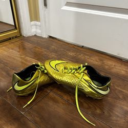 Nike Hypervenoms Phantom 2014