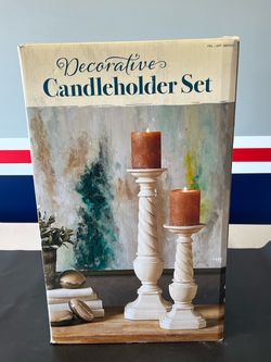 Decorative beige candle set