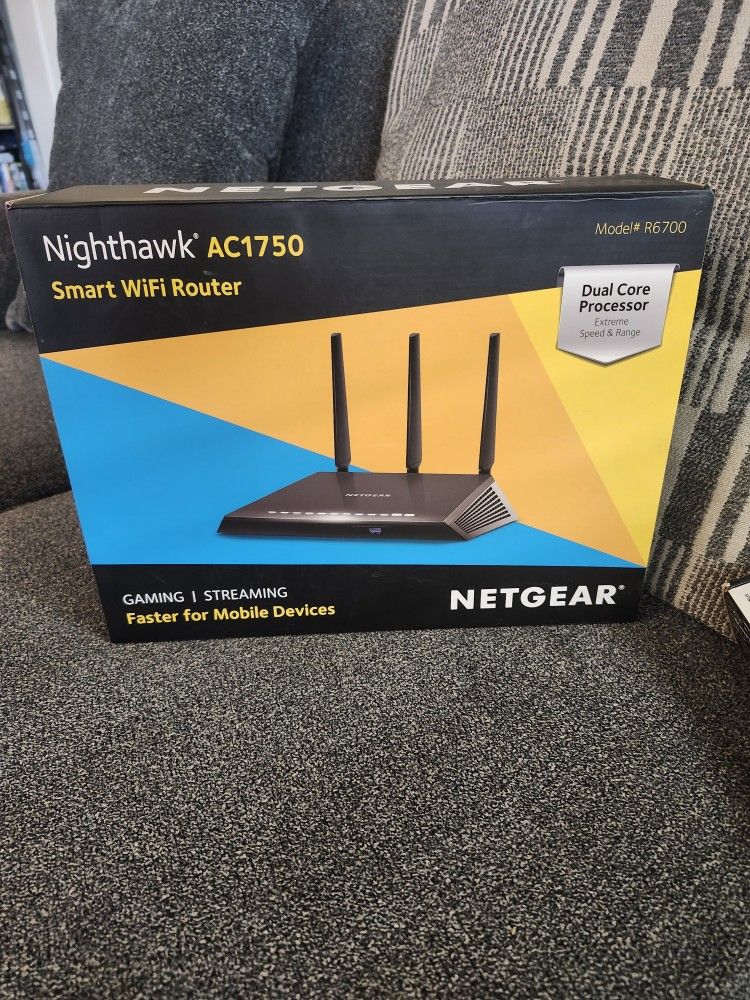 Nighthawk AC1750 smart Router For Parts Or Repairs