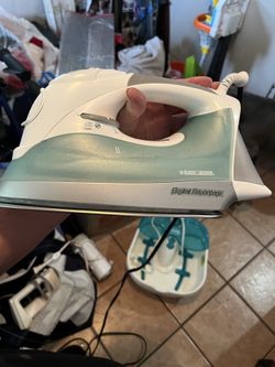 Black & Decker professional digital steam iron
