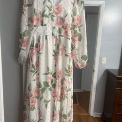 Brand NEW Small Floral Dress With Tag