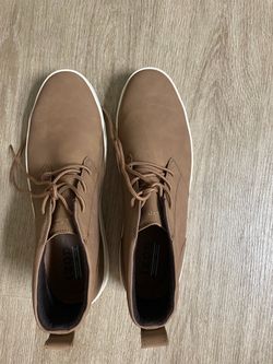IZOD Memory Foam Chukka Sneakers