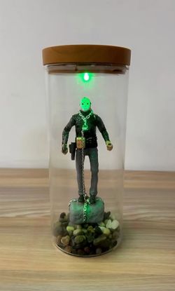 Jason is ALIVE!!! Friday the 13th Movie figure Water Horror Lamp Helloween NEW